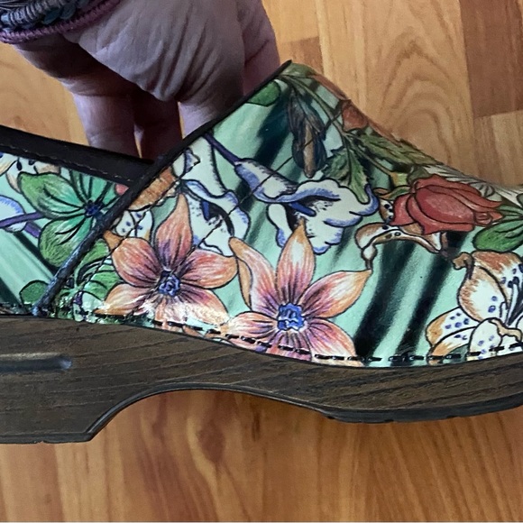 Dansko Limited Edition Tiger Lily Professional Patent Clog 40 - Picture 7 of 8